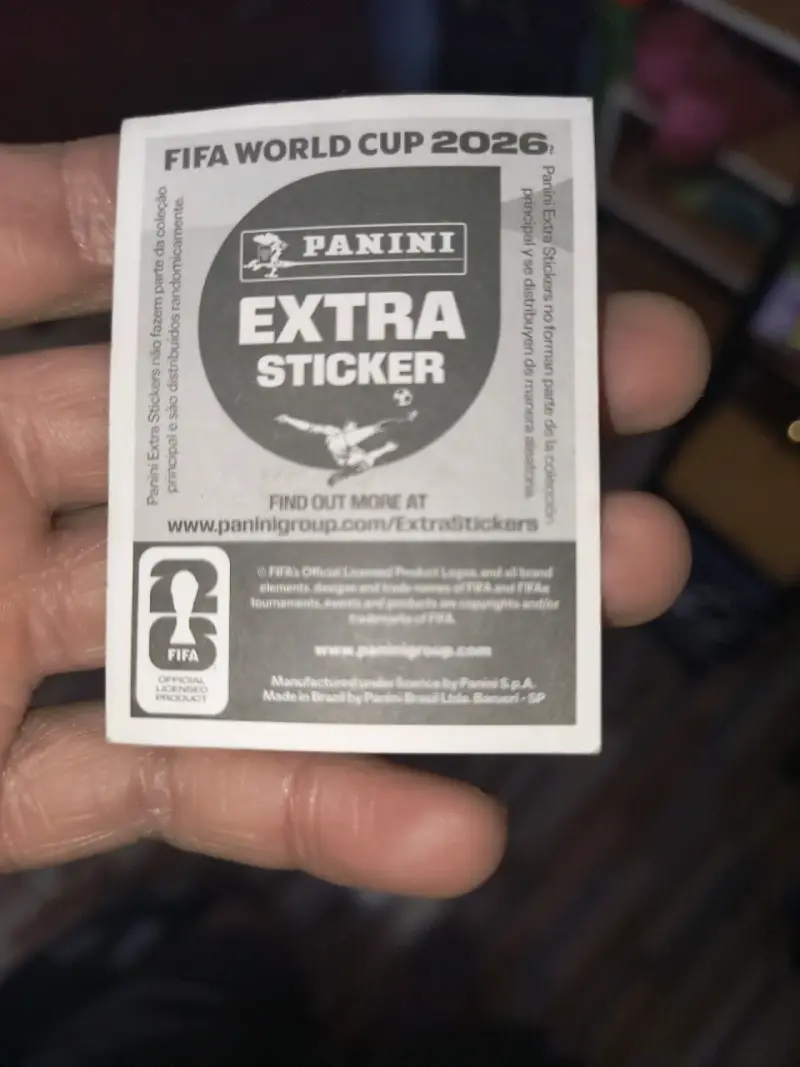 Lámina Panini Messi FIFA EXTRA DORADO - 5