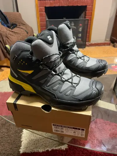 Botas trekking Salomon negras - miniatura 3