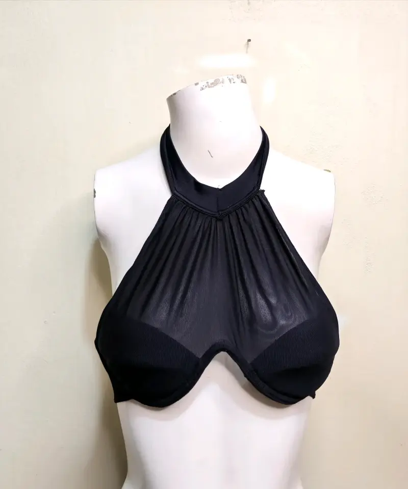 Top sin mangas negro moderno - 1
