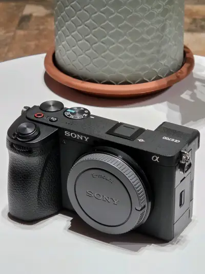 Cámara Sony Alpha 6700 - miniatura 1