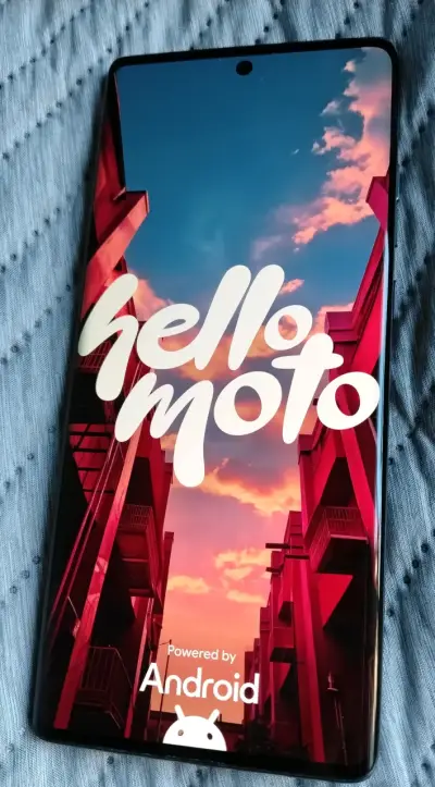 Motorola G85, 5G con cargador - miniatura 2