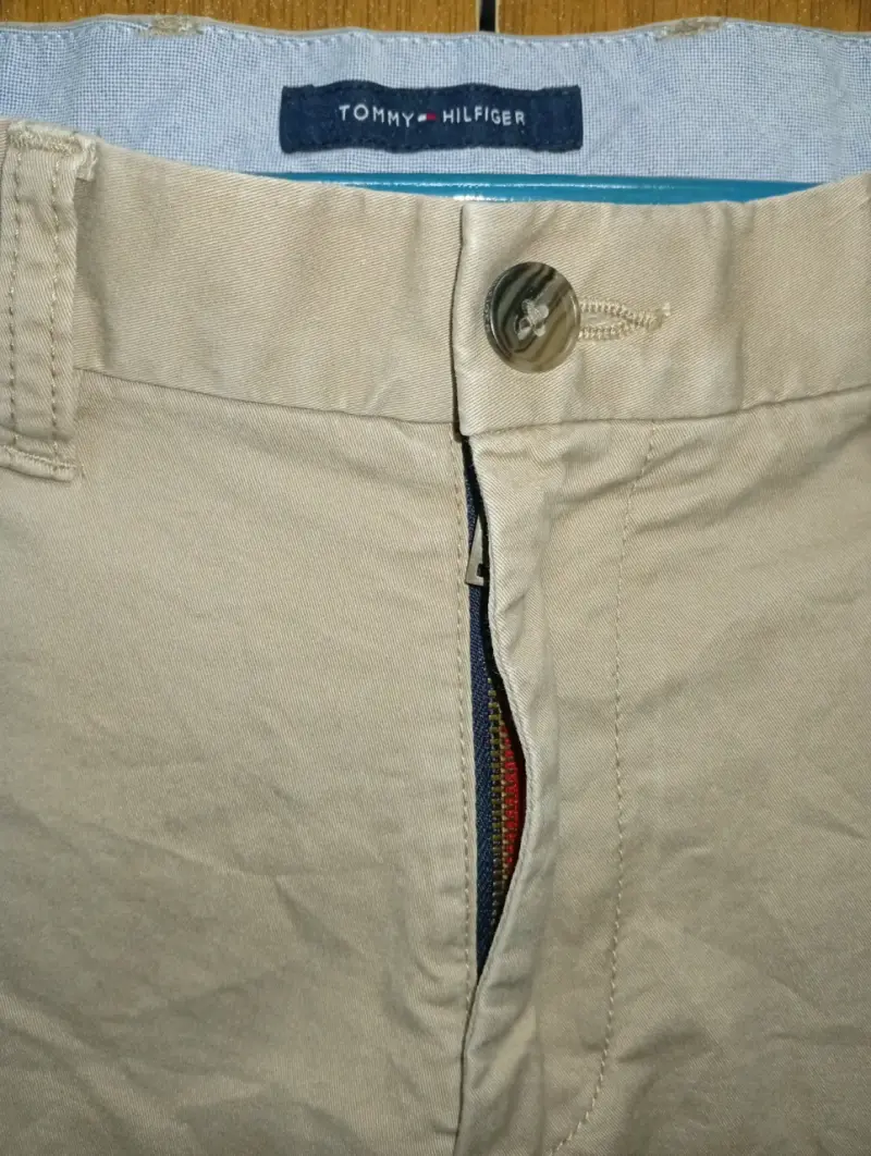 Pantalones Tommy color beige para hombre - 2