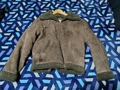 Chaqueta de cuero marrón con forro - miniatura 1