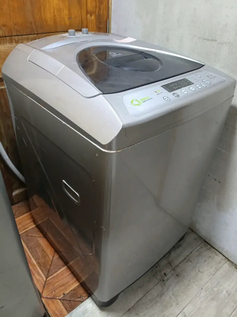 Lavadora automática gris marca Daewoo 12 kilo - 5