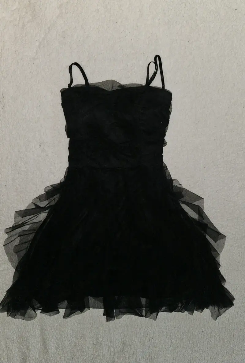 Vestido negro de tul elegante - 4