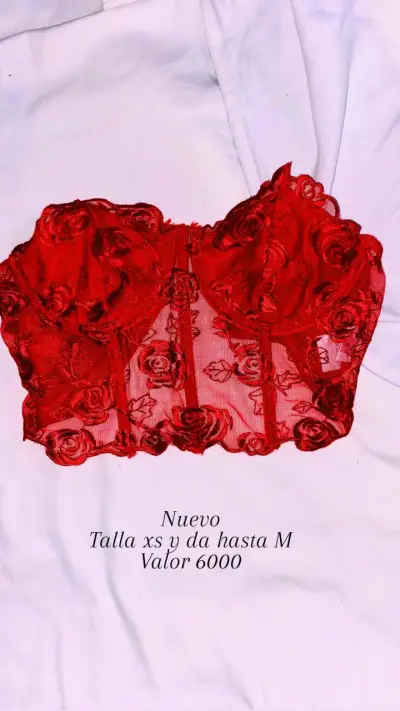 Top corsé rojo encaje floral - miniatura 1