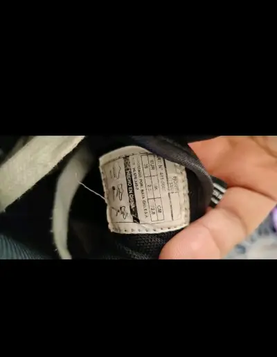 Zapatillas deportivas blanco y negro - miniatura 4