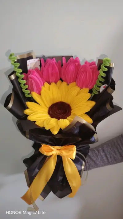 Ramo de flores artificiales colorido - miniatura 1