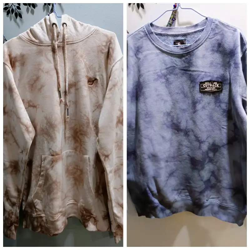Polerones con diseño tie-dye