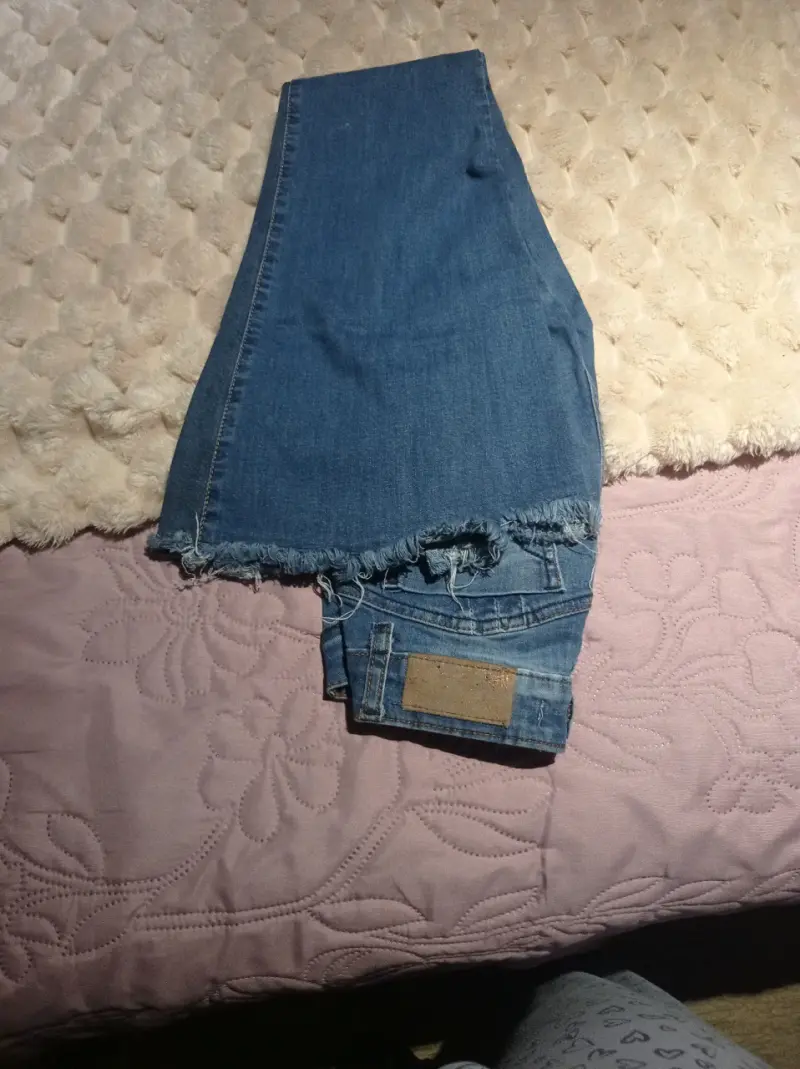 Jeans acampanados azul claro - 3