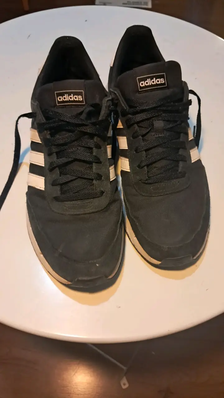 Zapatillas negras Adidas usadas - 4