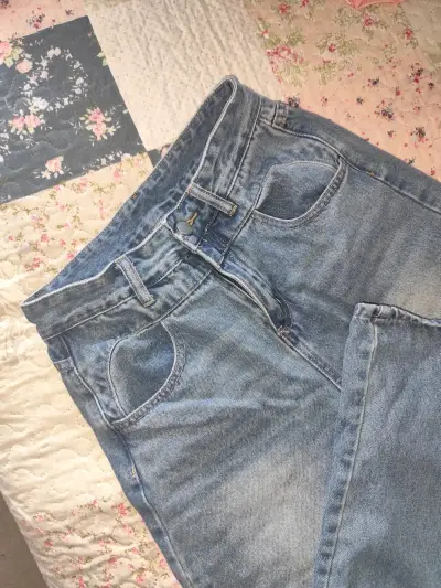 Jeans azul clásico - miniatura 3