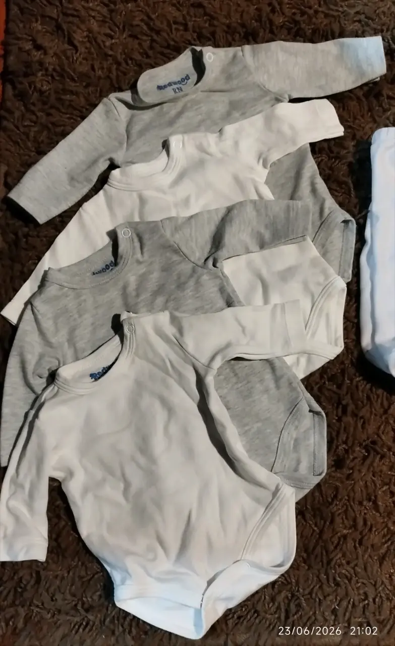 Conjunto bodys y pantalones bebé - 3