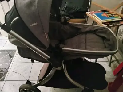 Coche de bebé Bebesit gris - miniatura 1