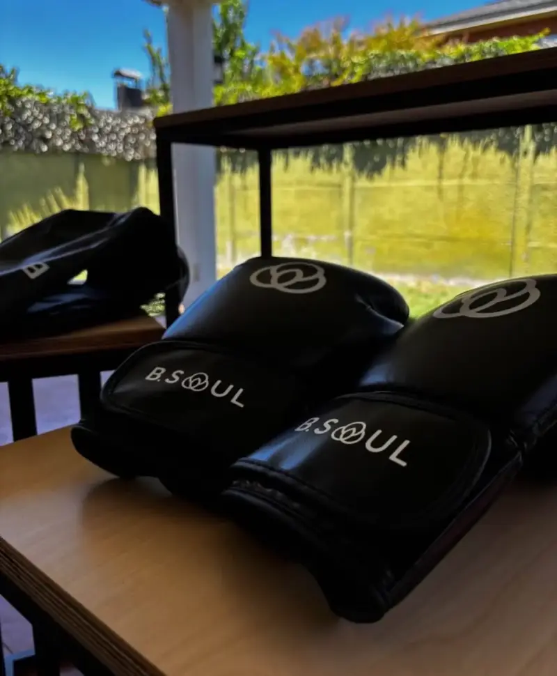 Guantes de boxeo negros B.Soul - 2