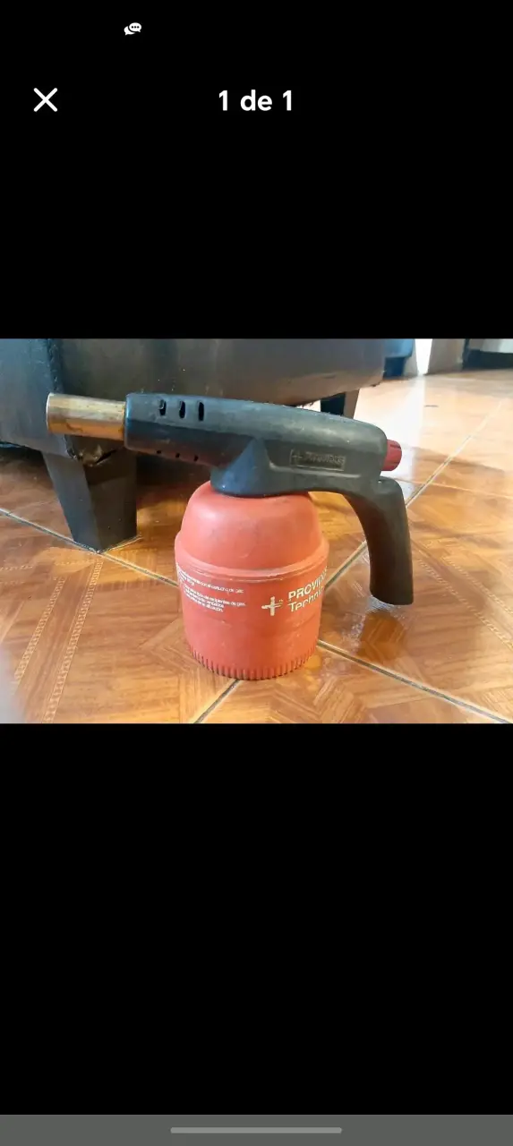 Soplete portátil con gas