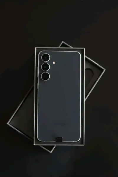 Samsung s25FE - miniatura 3