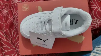Zapatillas Puma n°24 - miniatura 2