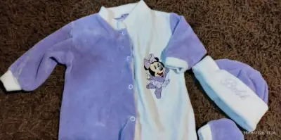 Pijama bebé con Minnie morado - miniatura 2