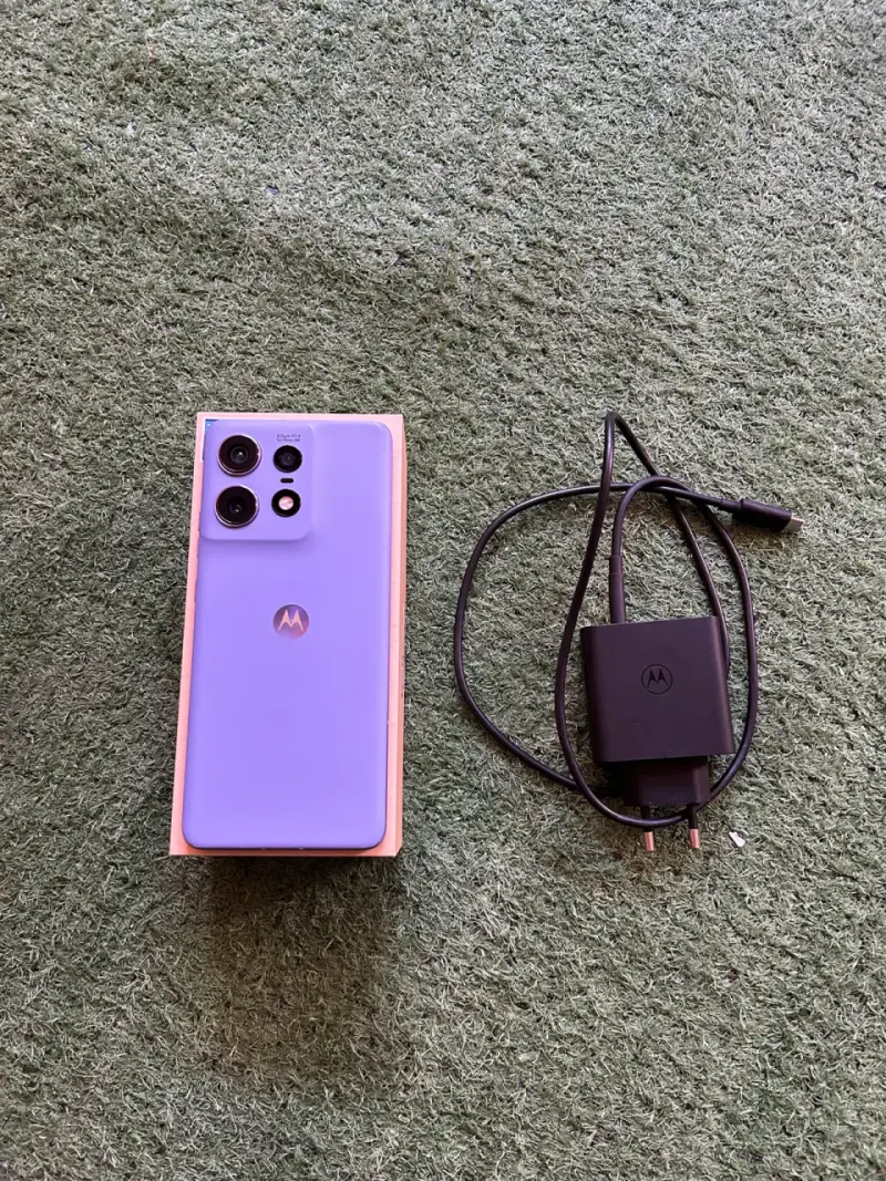 Smartphone Motorola Edge 50 Pro - 2