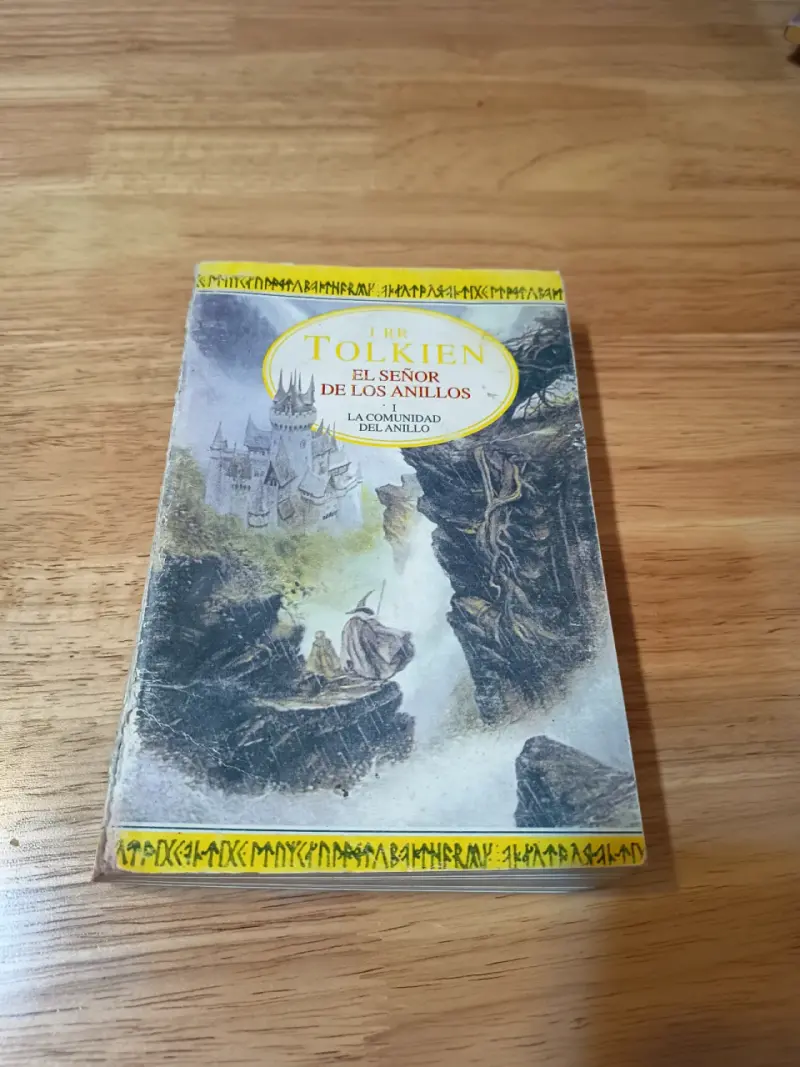 Libros y cómics 3 mil cada uno - 6
