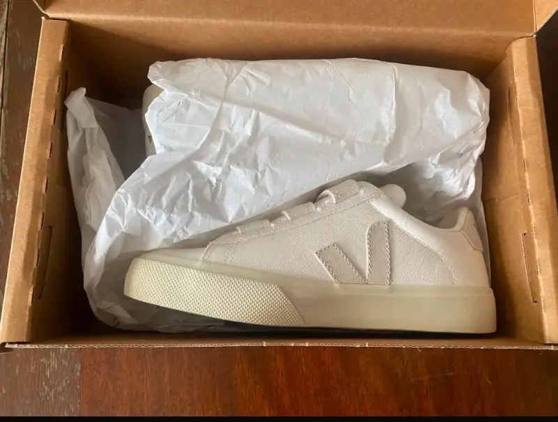 Zapatillas VEJA blancas con velcro - 2