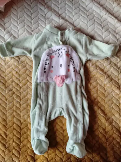 Venta de ropita de bebe de 3 a 6 meses - miniatura 3