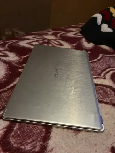 Laptop Acer Ryzen 3 Plateada - miniatura 5