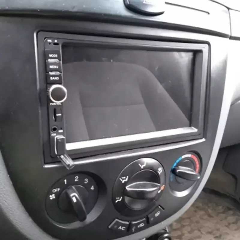 Bisel para radio Chevrolet Aveo 04-06 Optra 04-08 - 2