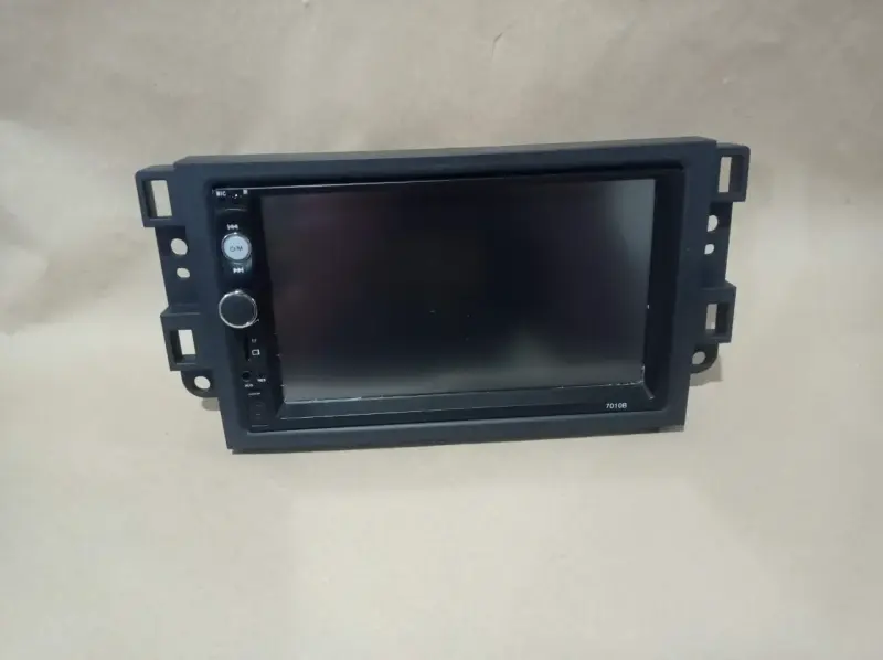 Bisel radio para Chevrolet Aveo - Captiva - 6