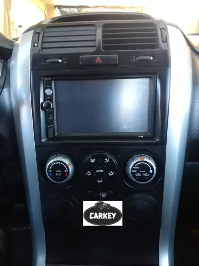 Bisel radio Suzuki Grand Vitara-Nomade 05-18 - miniatura 5