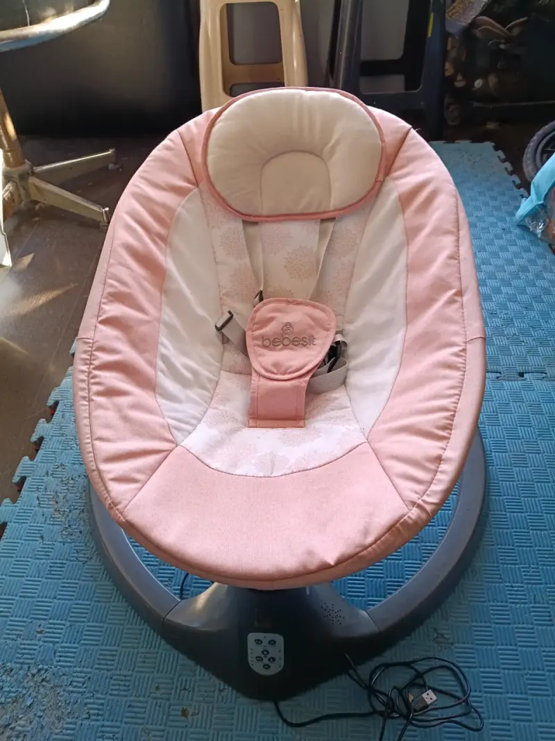 Silla mecedora para bebé Bebesit - 1