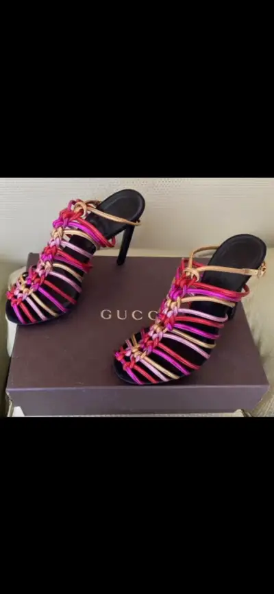 Sandalias de tacón Gucci coloridas - miniatura 1