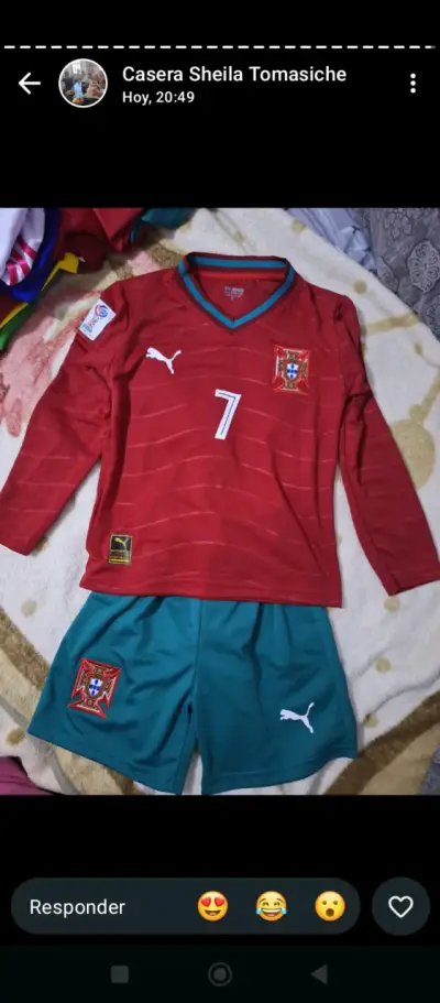 Conjunto fútbol Portugal de niño camiseta y short - miniatura 1