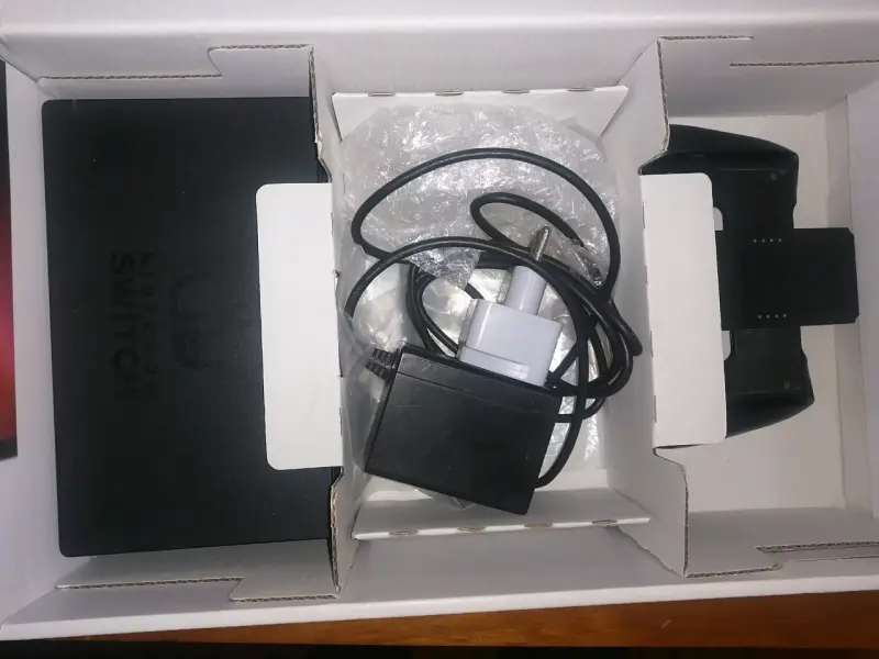 Consola Nintendo Switch con accesorios - 2