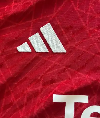 Camiseta Manchester United temporada 2023 - miniatura 3