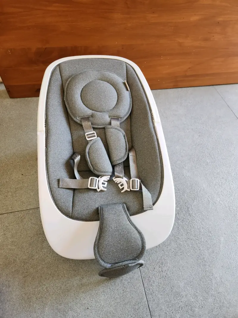 Silla mecedora para bebé gris - 3