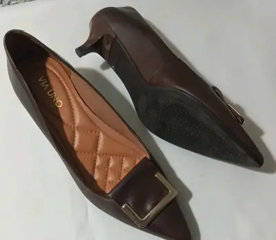 Zapatos planos marrón con hebilla - miniatura 2