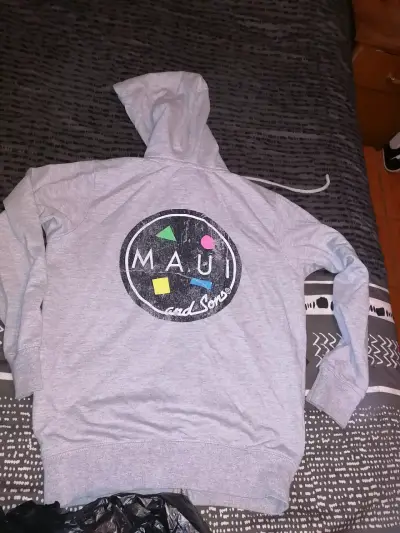 Polerón con capucha Maui gris - miniatura 6