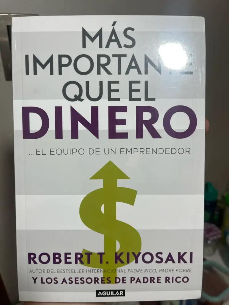 Libro Más Importante que el Dinero - 1