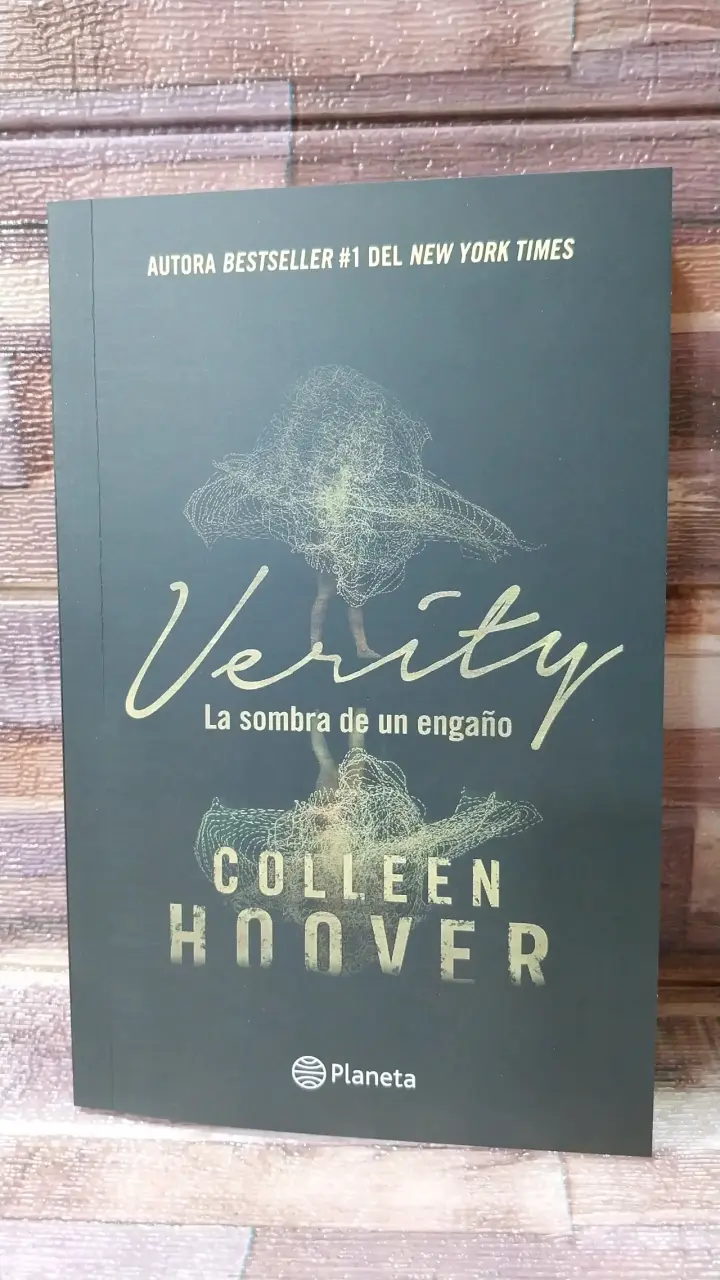 Libro Verity de Colleen Hoover