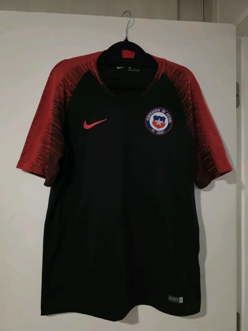 Camiseta selección chilena 2018 - 2