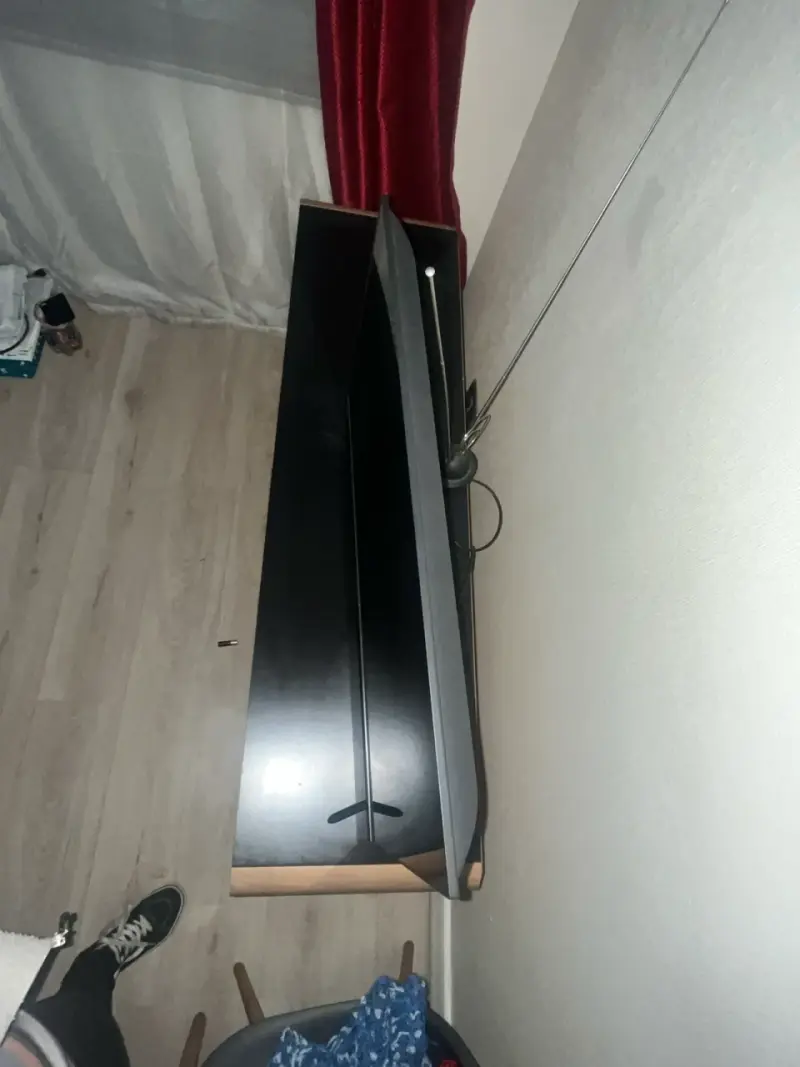 Mueble de TV negro moderno - 3