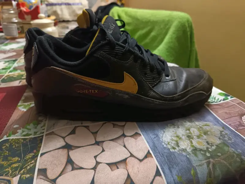 Zapatillas negras Gore-Tex - 1