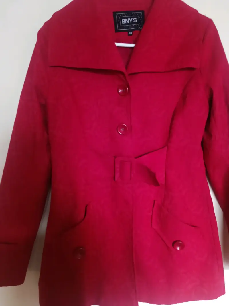 Abrigo rojo elegante BNY'S - 1