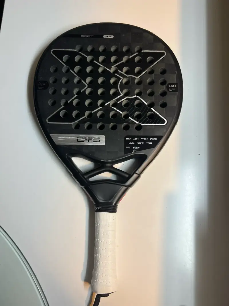 Pala de pádel Nox negra - 2