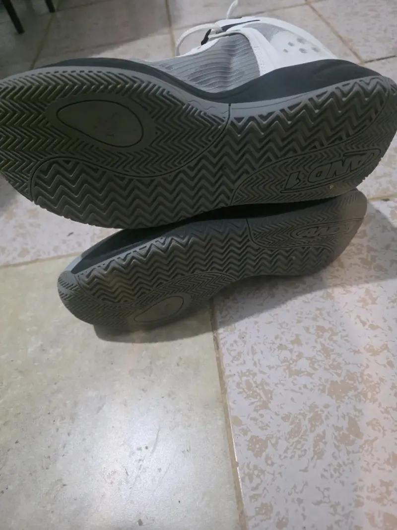 Zapatillas and one - 3