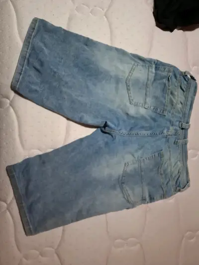 Short de mezclilla Guess azul - miniatura 2