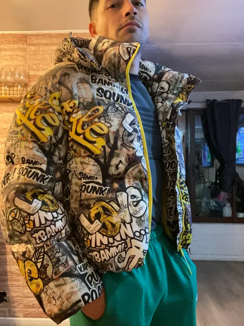 Chaqueta estampada con capucha - 2