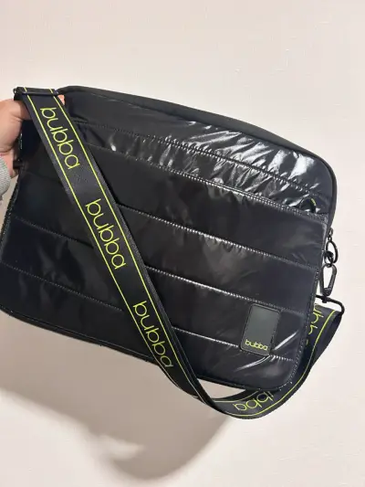 Funda Pc negra Bubba acolchada - miniatura 1